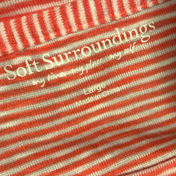 Soft Surroundings Women's 100% Pima Red & White Ruffle Hem Tunic Top L N… - Picture 7 of 11